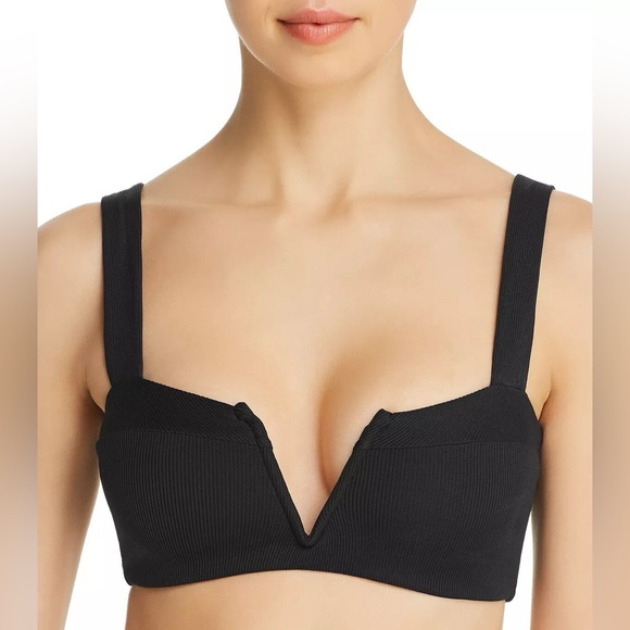 L*SPACE ❤️‍🔥 LEE LEE BIKINI TOP IN BLACK NWT SIZE XS - Picture 1 of 6